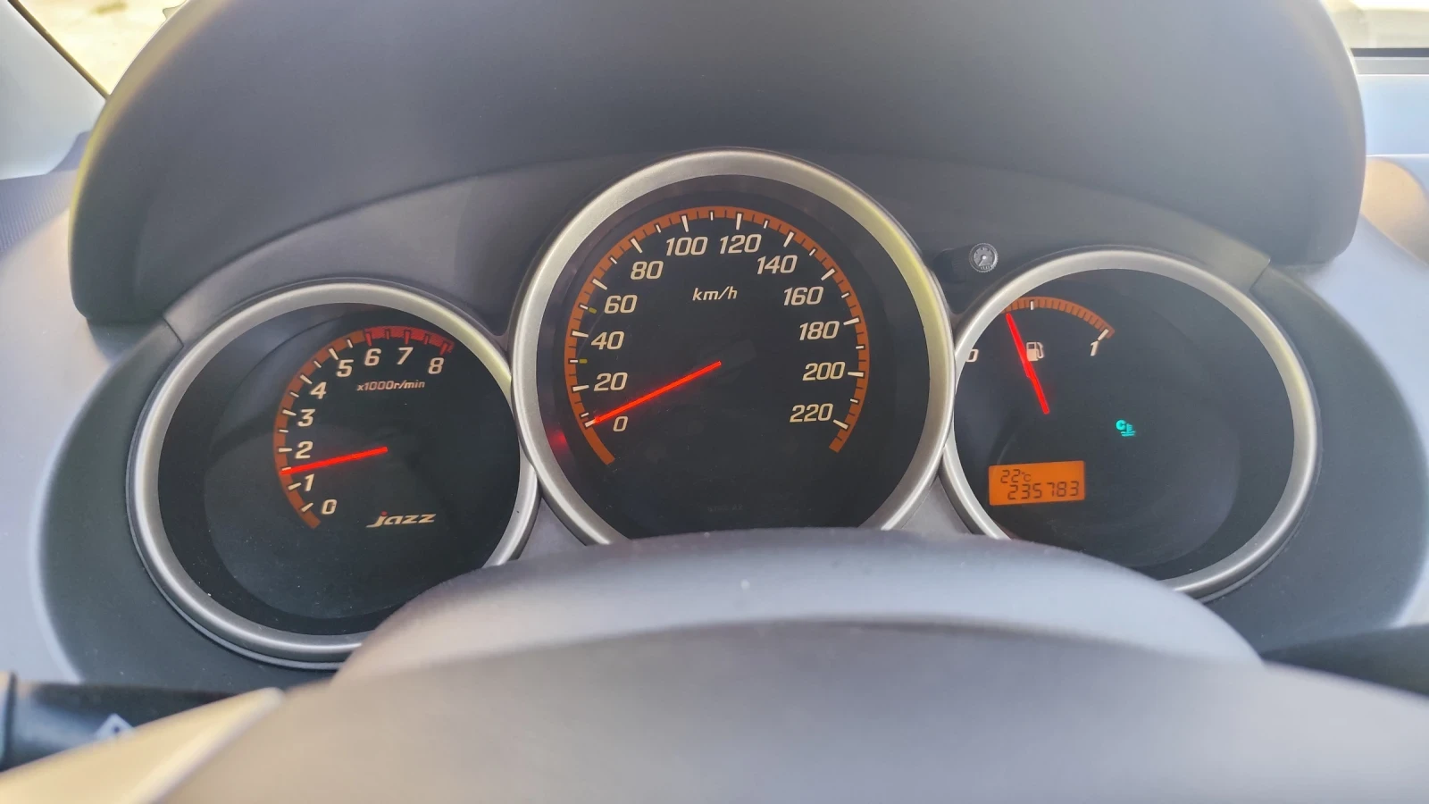 Honda Jazz 1.4 i-DSI, снимка 3 - Автомобили и джипове - 55182862