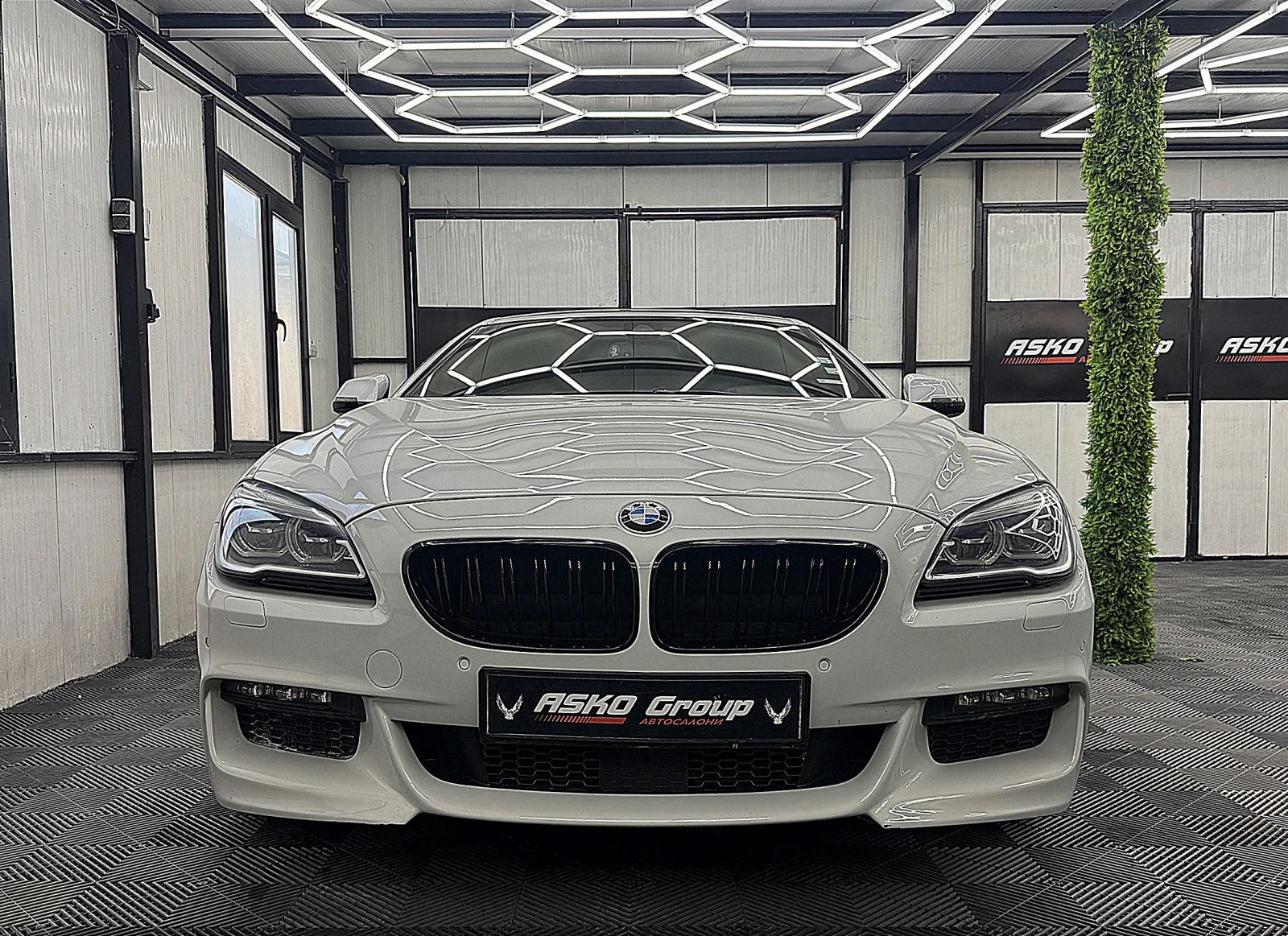 BMW 640 M-PAKET/4.0D//Xdrive/digital/СОБСТВЕН ЛИЗИНГ, снимка 2 - Автомобили и джипове - 55539011