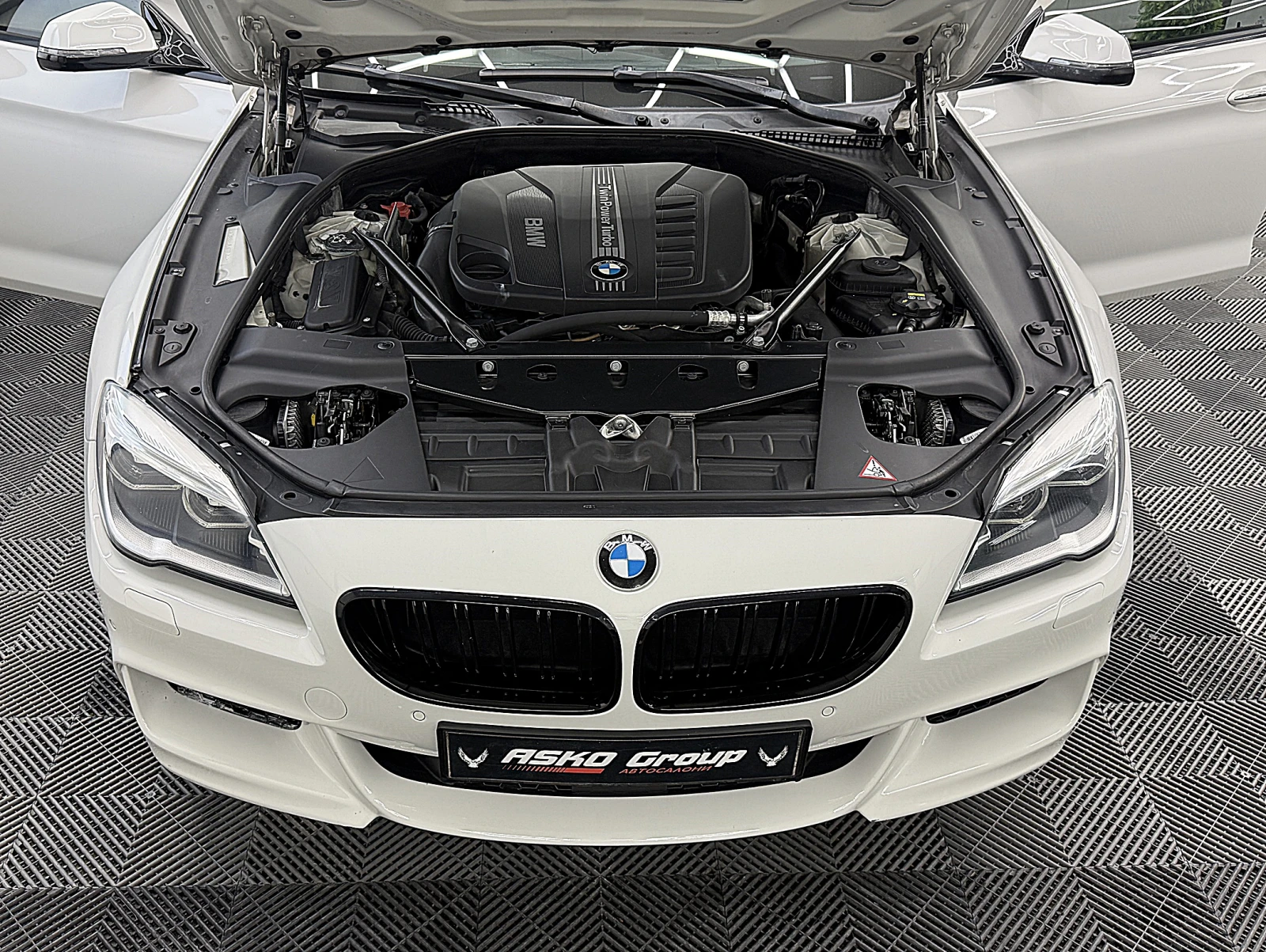 BMW 640 M-PAKET/4.0D//Xdrive/digital/СОБСТВЕН ЛИЗИНГ, снимка 17 - Автомобили и джипове - 55539011