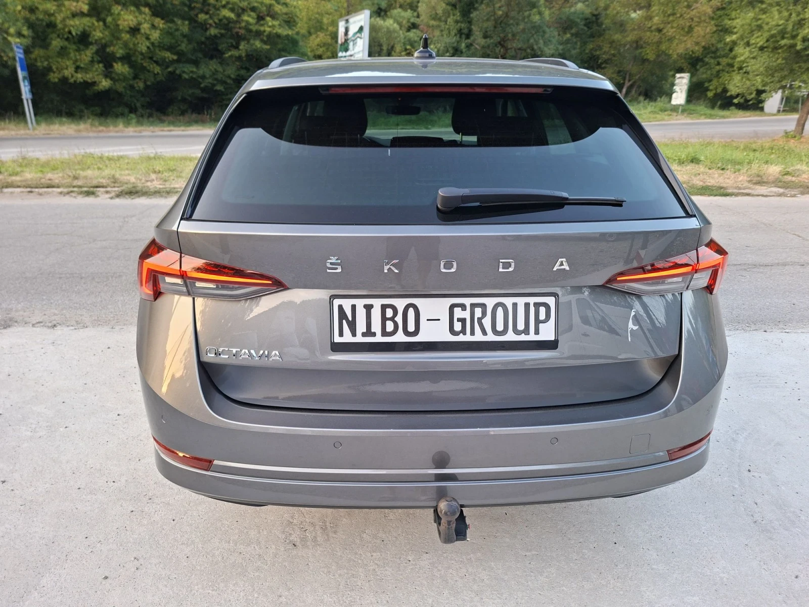 Skoda Octavia 2.0* DSG* A/C* LED* NAVI* , снимка 4 - Автомобили и джипове - 55769544
