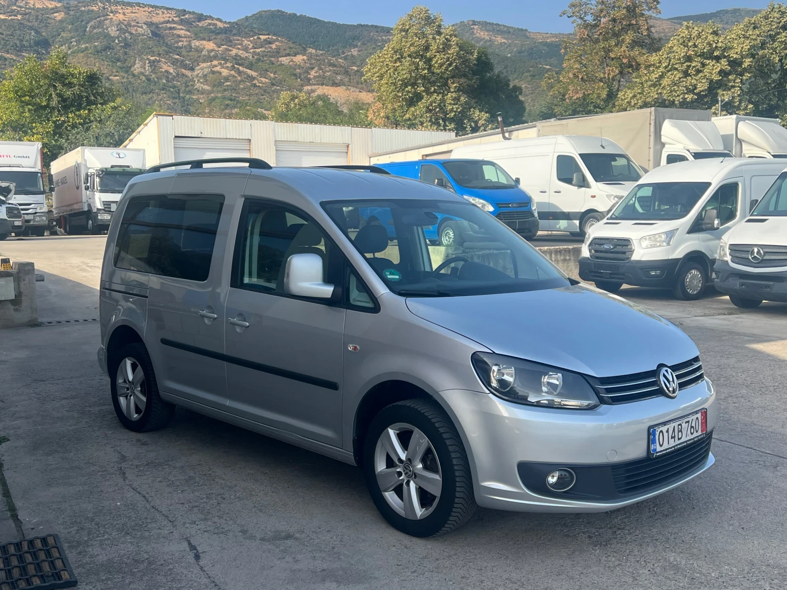 VW Caddy 2.0 TDI  DSG, снимка 5 - Автомобили и джипове - 55862924