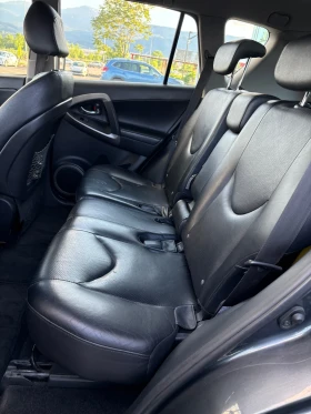Toyota Rav4 4x4~АВТОМАТ~ГАЗ~Шибедах, снимка 17