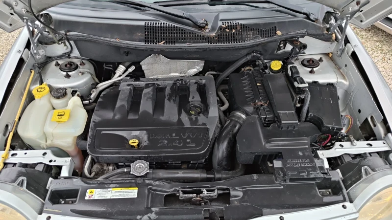 Jeep Compass 2.4i Limited 4x4, снимка 14 - Автомобили и джипове - 52049410