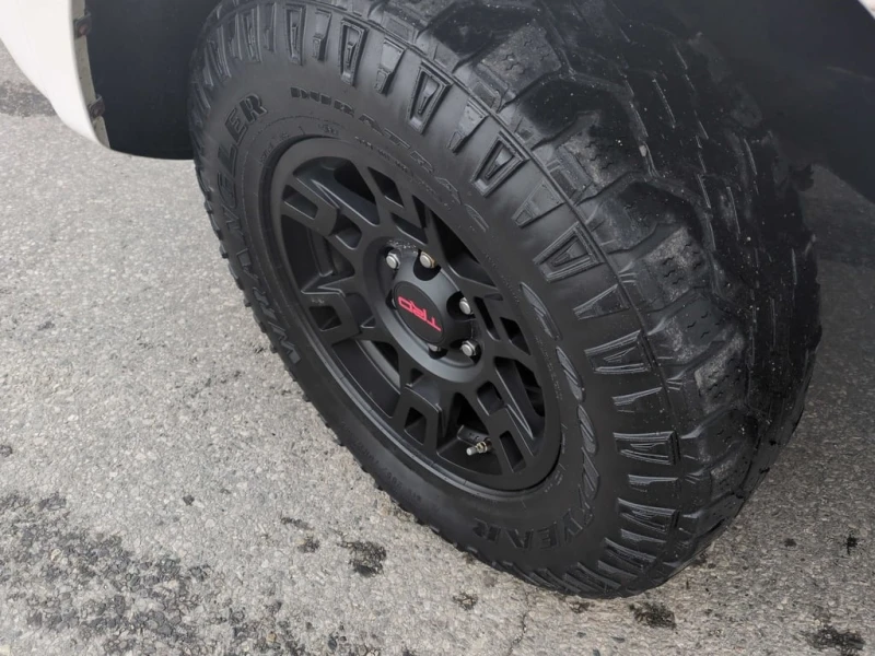 Toyota 4runner * SR5 * CARFAX * БЕЗ ПЪРВОНАЧАЛНА ВНОСКА, снимка 7 - Автомобили и джипове - 52641171