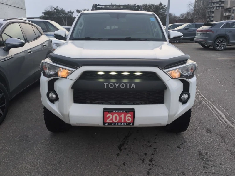 Toyota 4runner * SR5 * CARFAX * БЕЗ ПЪРВОНАЧАЛНА ВНОСКА, снимка 6 - Автомобили и джипове - 52641171