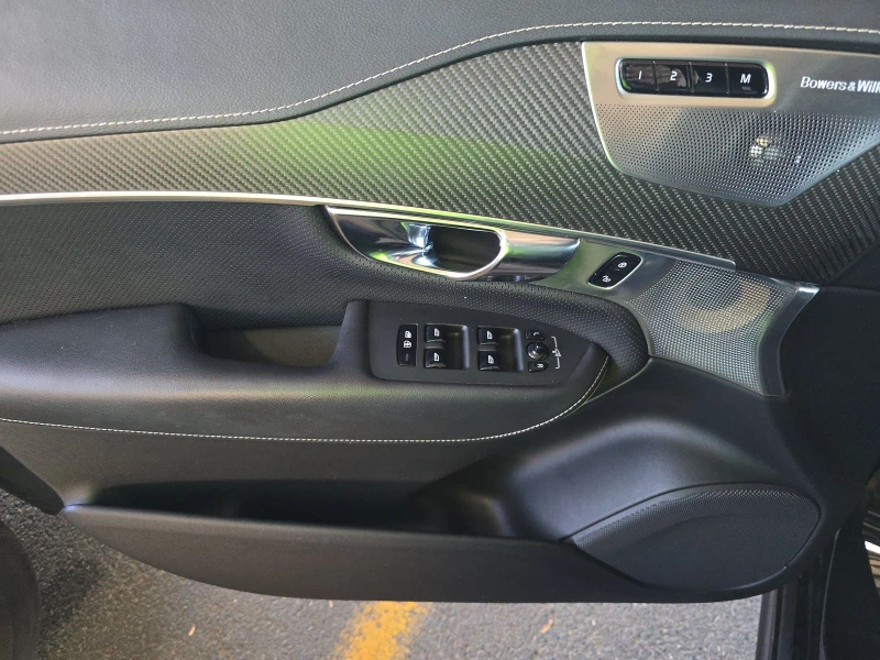 Volvo Xc90 T6 R-Design/bowers and wilkins, снимка 10 - Автомобили и джипове - 52802963
