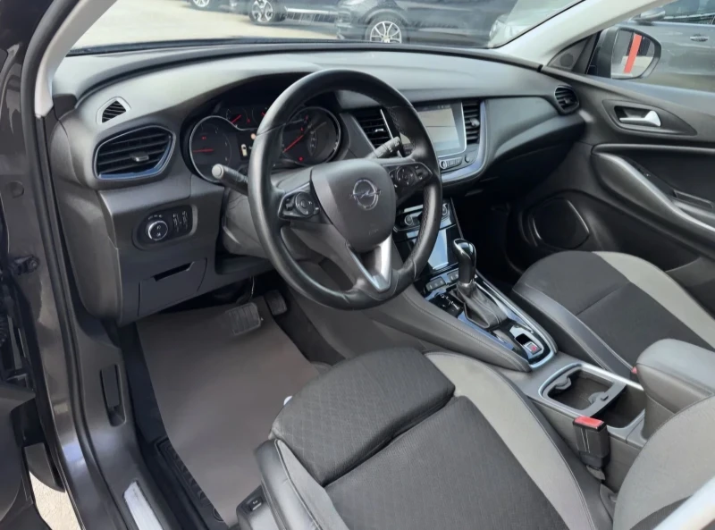 Opel Grandland X 1.6D-KEYLESS- BLIND SPOT-LANE ASSIST-CARPLAY-FULL, снимка 14 - Автомобили и джипове - 53227114