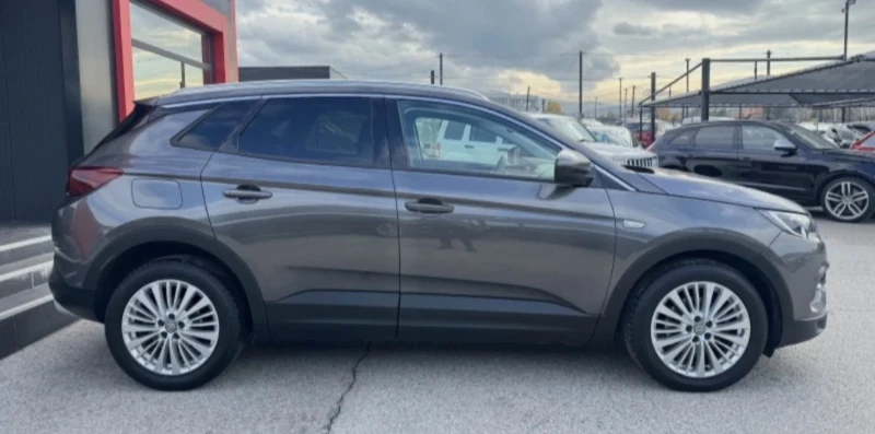 Opel Grandland X 1.6D-KEYLESS- BLIND SPOT-LANE ASSIST-CARPLAY-FULL, снимка 4 - Автомобили и джипове - 53227114