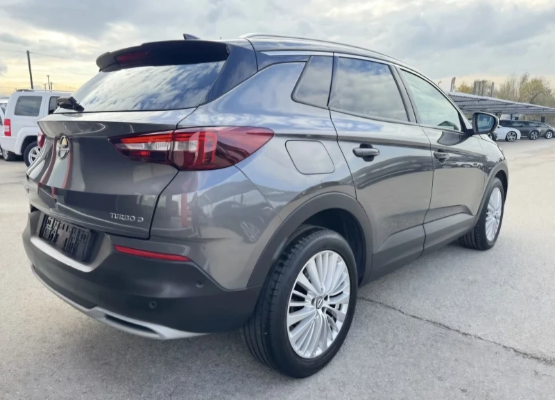 Opel Grandland X 1.6D-KEYLESS- BLIND SPOT-LANE ASSIST-CARPLAY-FULL, снимка 5 - Автомобили и джипове - 53227114