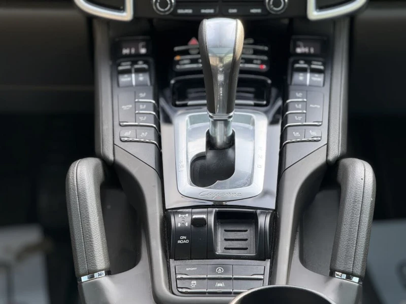 Porsche Cayenne 3.6L AWD V6 , снимка 10 - Автомобили и джипове - 53334966