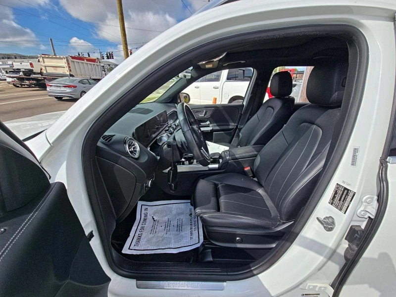Mercedes-Benz GLB, снимка 6 - Автомобили и джипове - 53342241