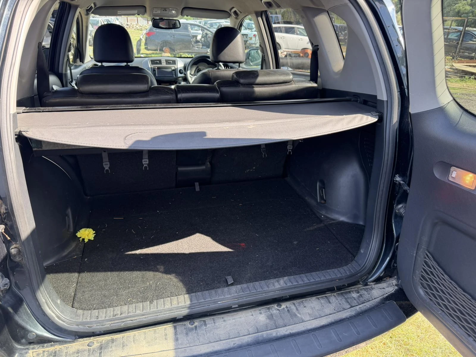 Toyota Rav4 2. 2 D-4D (150 �. �. ), 4x4 �� ����� | Mobile.bg � ����������� 11