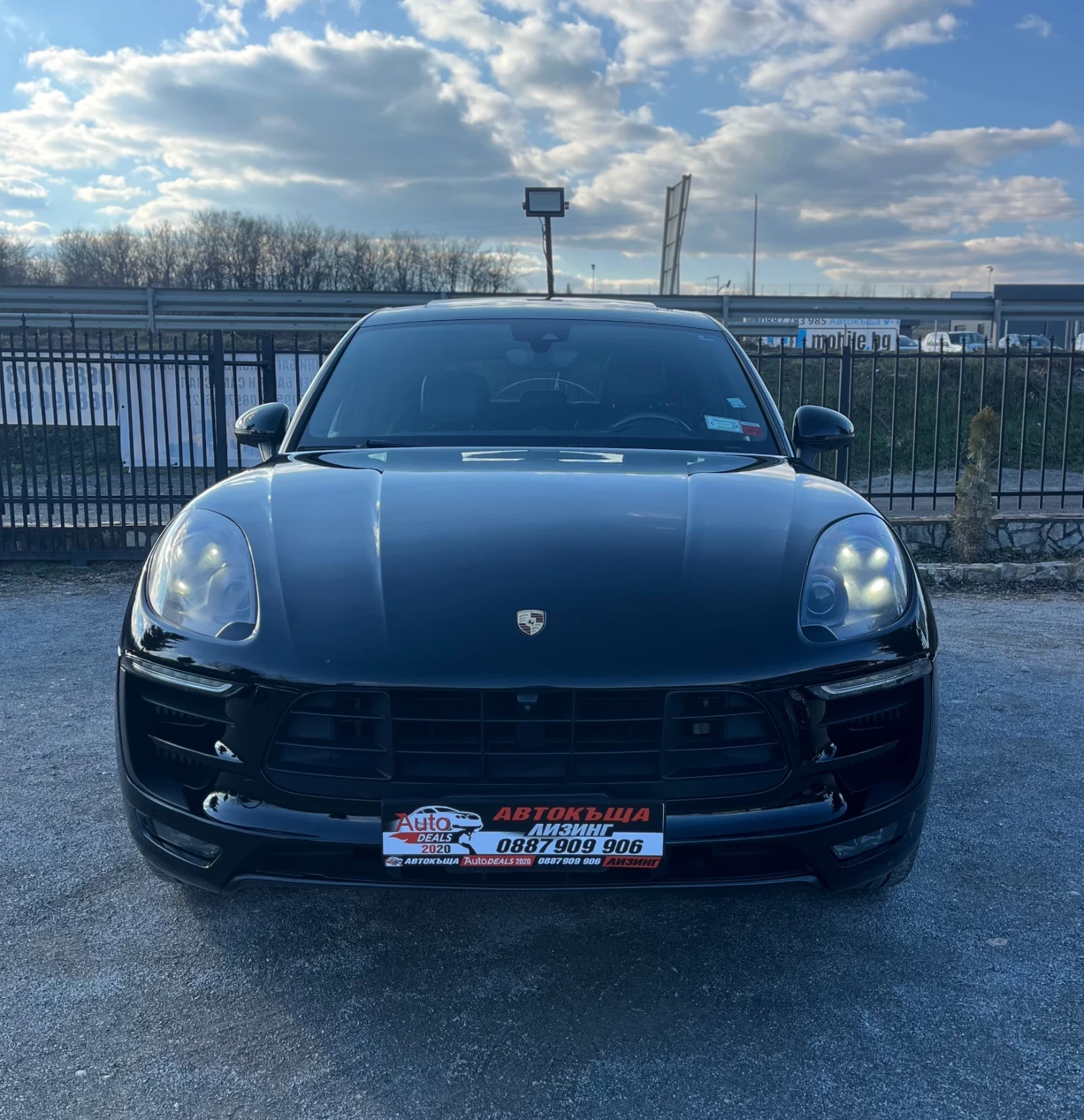 Porsche Macan GTS* SPORT* CARBON* PDK* PANORAMA* FULL MAX* TOP - изображение 2