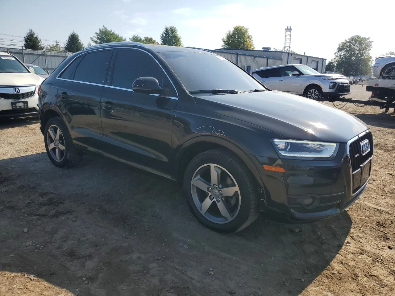 Audi Q3  - изображение 3