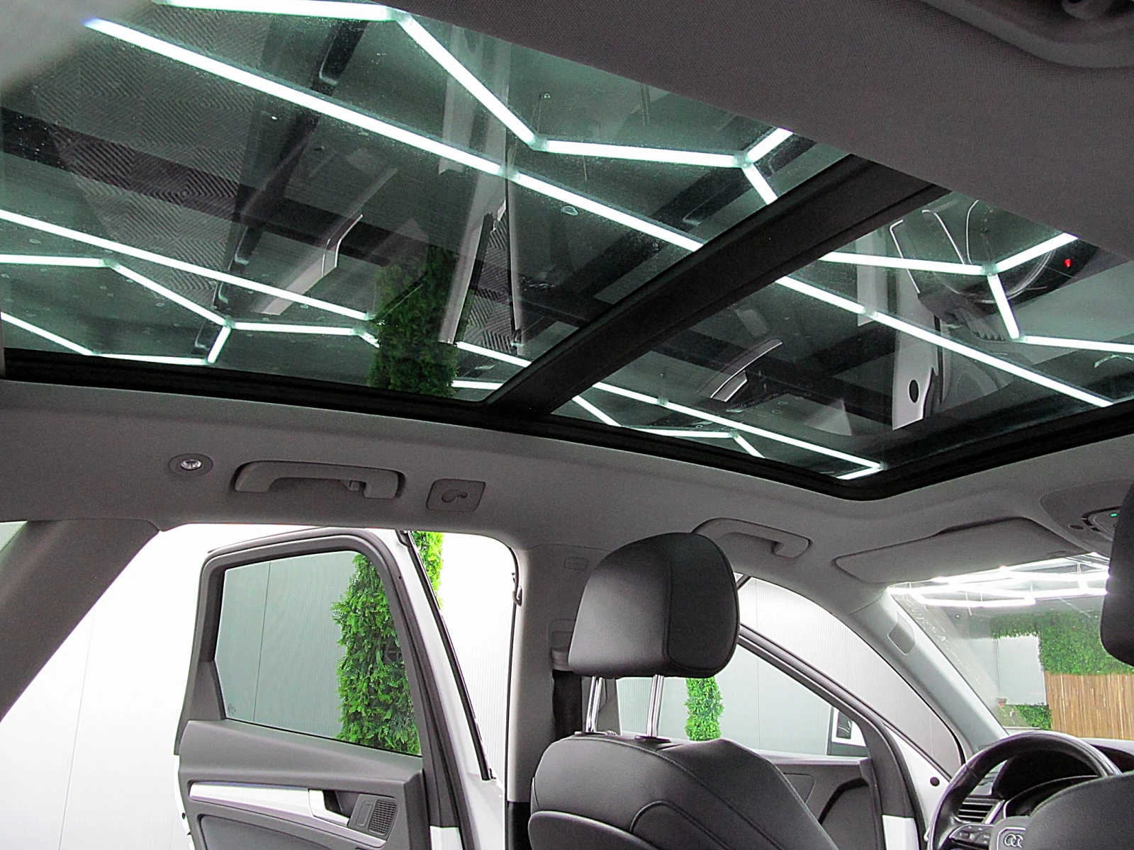 Audi Q5 PANORAMA/S-line/KeylessGo/ГЕРМАНИЯ СОБСТВЕН ЛИЗИНГ - изображение 10