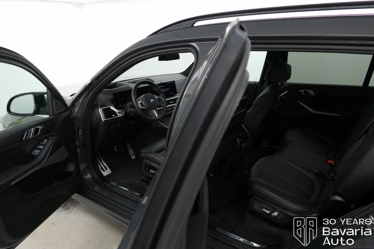 BMW X7 M60i xDrive Sportautomatic - изображение 5