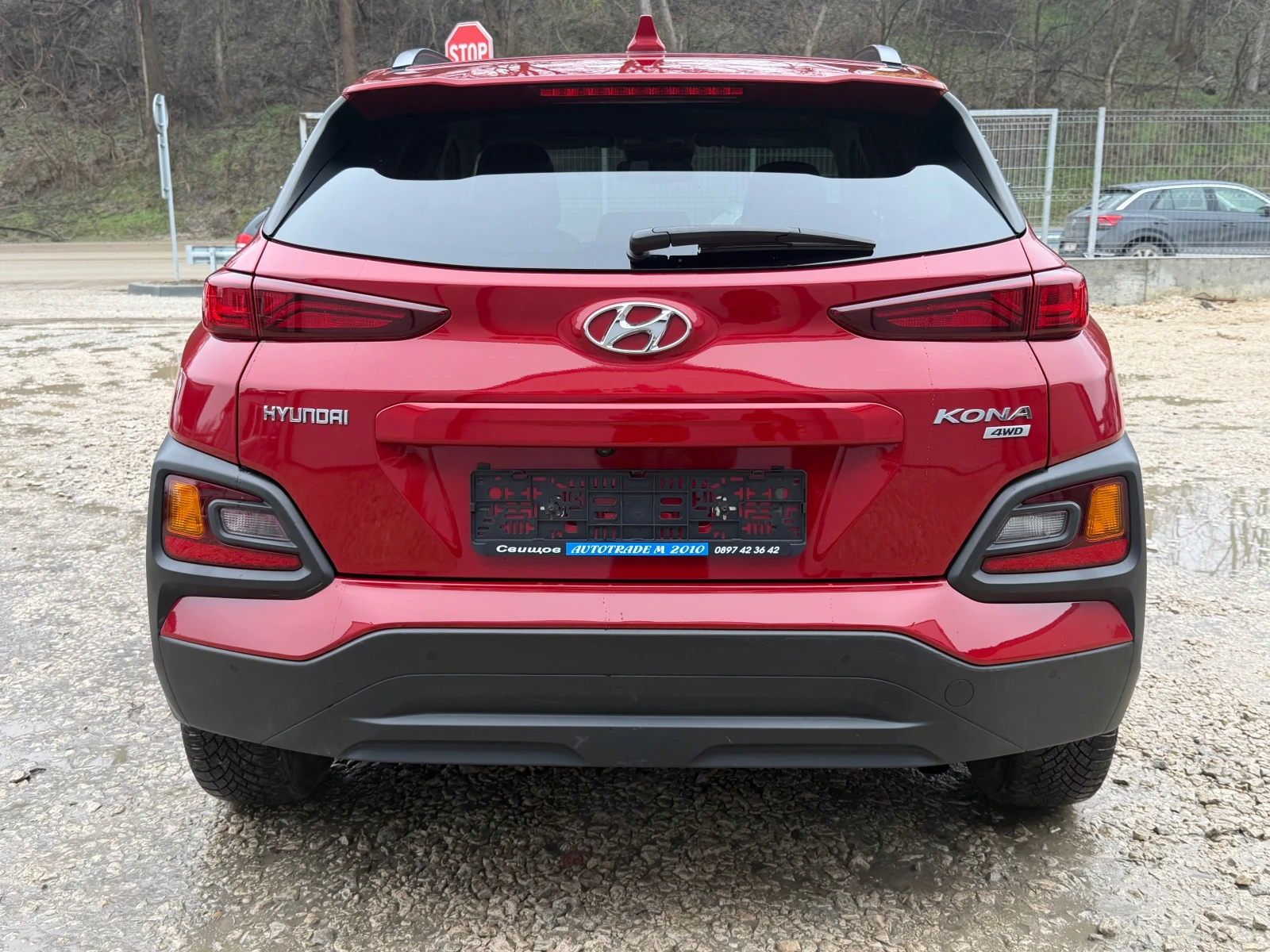 Hyundai Kona 1.6CRDI* 4X4* TOP* AVTOMAT* 099000KM - изображение 5