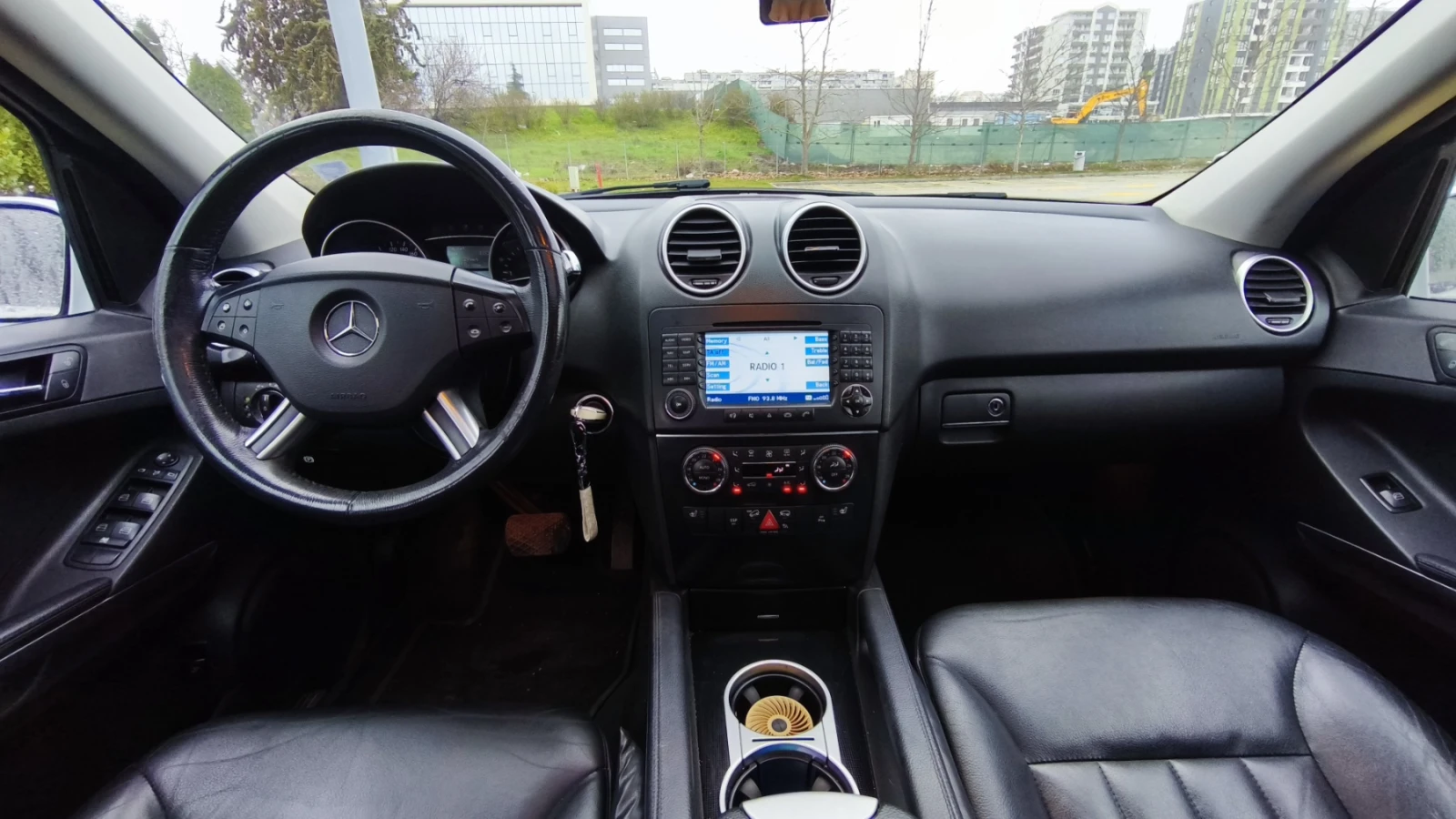 Mercedes-Benz ML 280, снимка 13 - Автомобили и джипове - 54072345