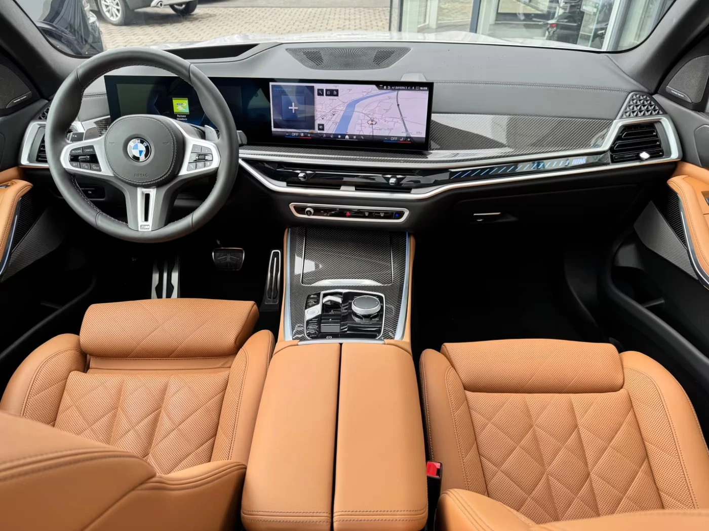 BMW X5 M60i/530HP/SHADOW/CARBON/H&K/360/MEMO/HUD/327q, снимка 9 - Автомобили и джипове - 54620128