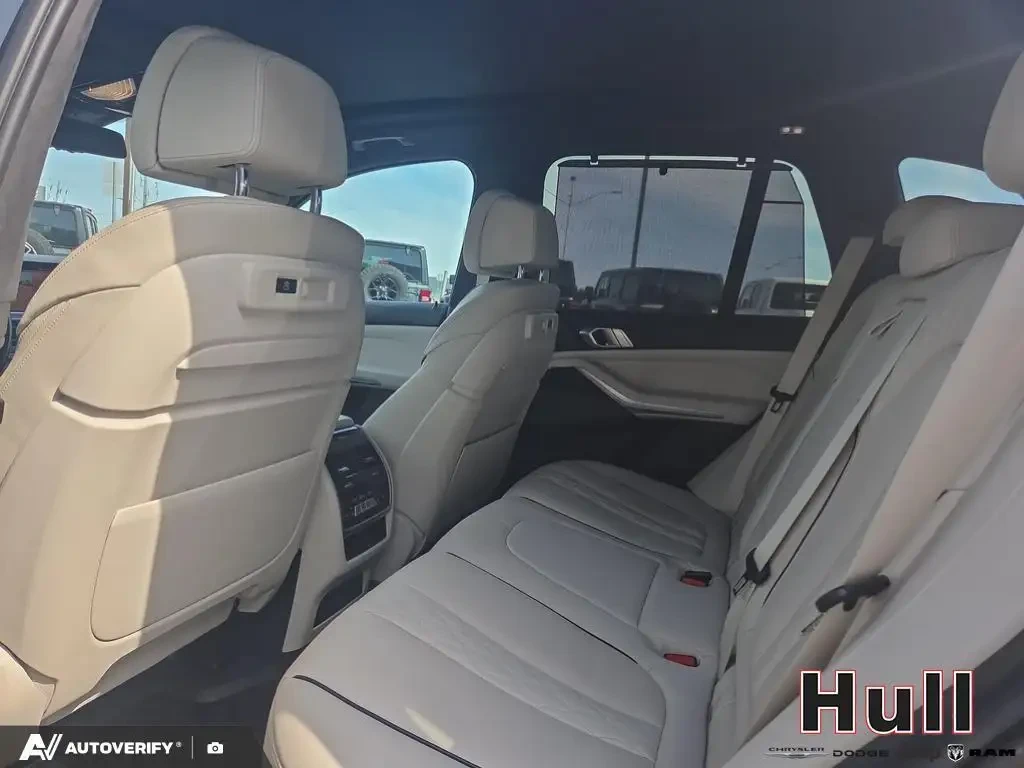 BMW X5 40i * ДИСТРОНИК * ПОДГРЕВ * ПАНОРАМА * АМБИЕНТ * , снимка 11 - Автомобили и джипове - 54910276