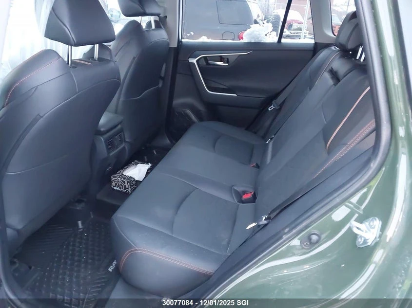 Toyota Rav4 2.5l Adventure/Trail, снимка 8 - Автомобили и джипове - 55091721