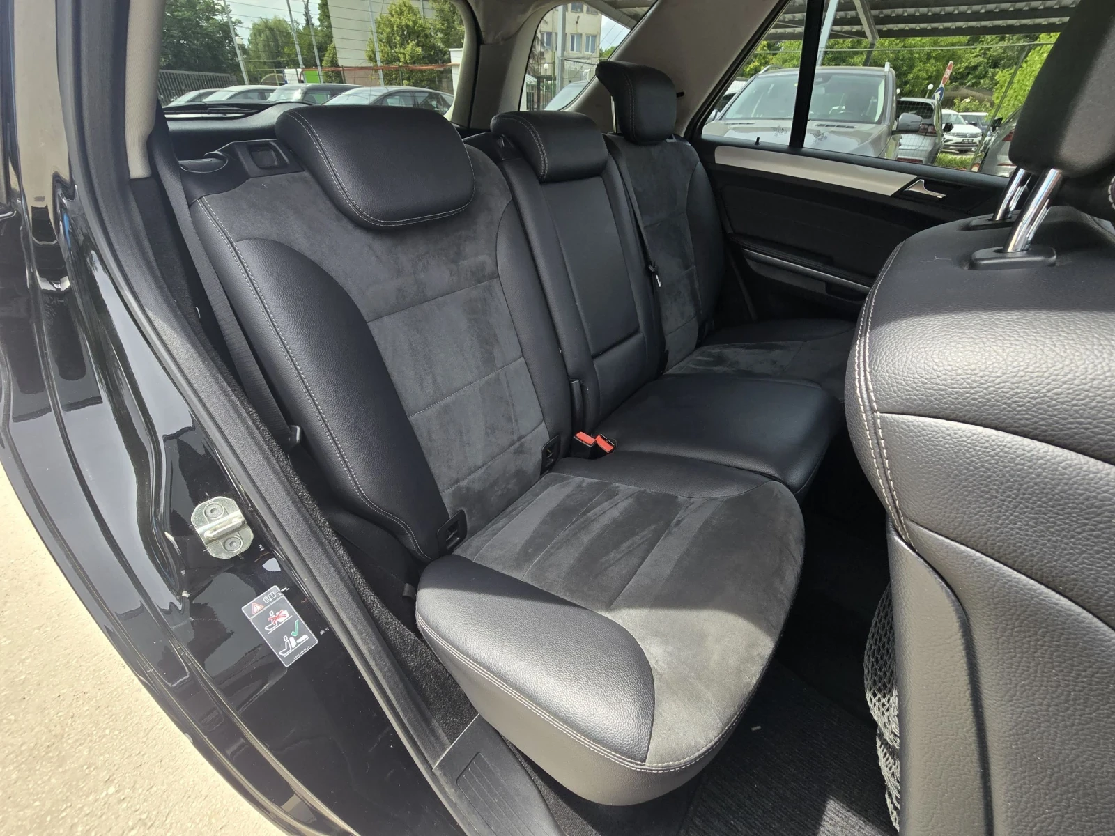 Mercedes-Benz ML 320 CDI 224к.с 4MATIC Топ състояние , снимка 13 - Автомобили и джипове - 55204639