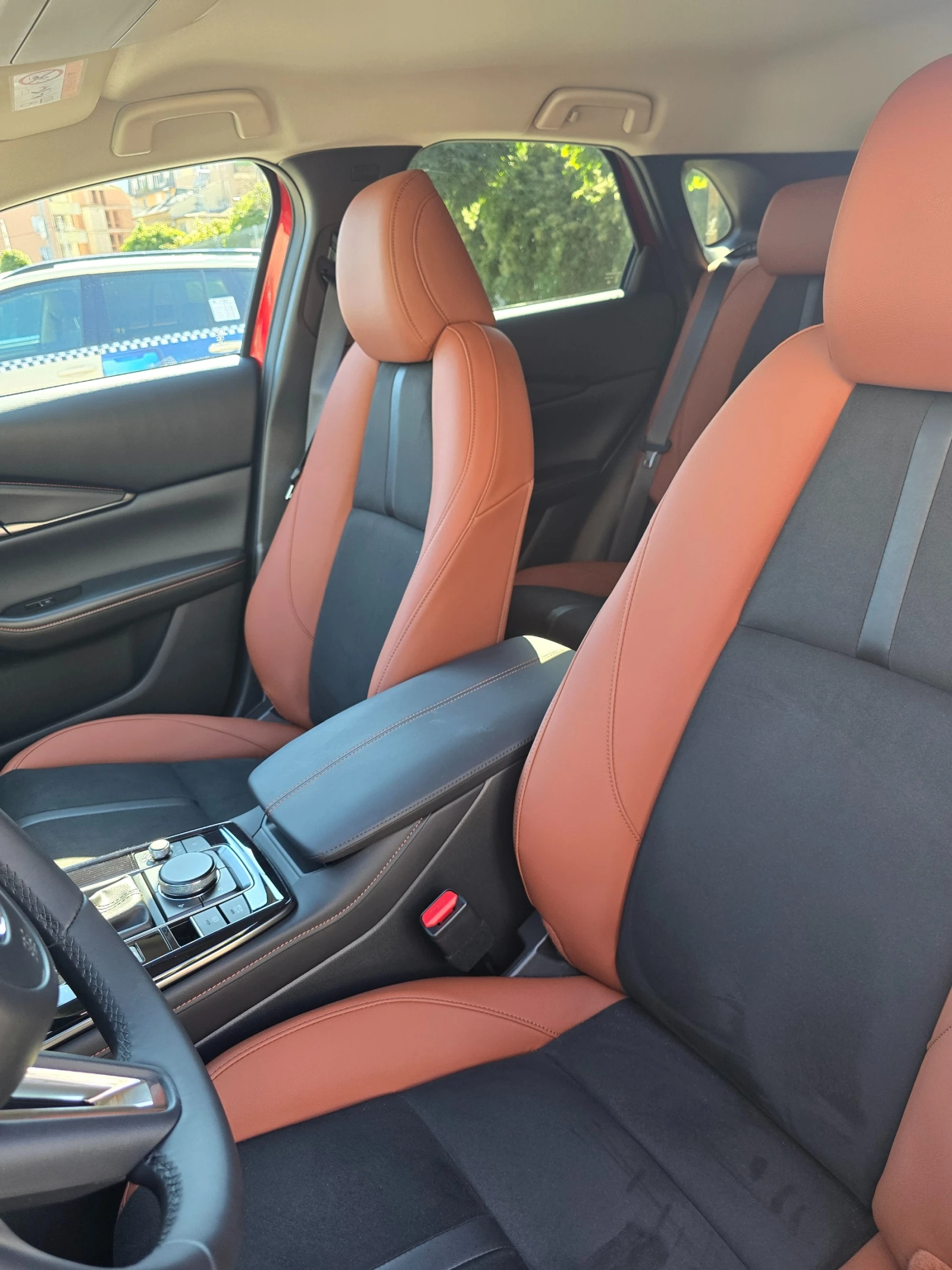 Mazda CX-30 Nagisa 2.5AT 150 km BOSE HUD Гаранция, снимка 6 - Автомобили и джипове - 55397071