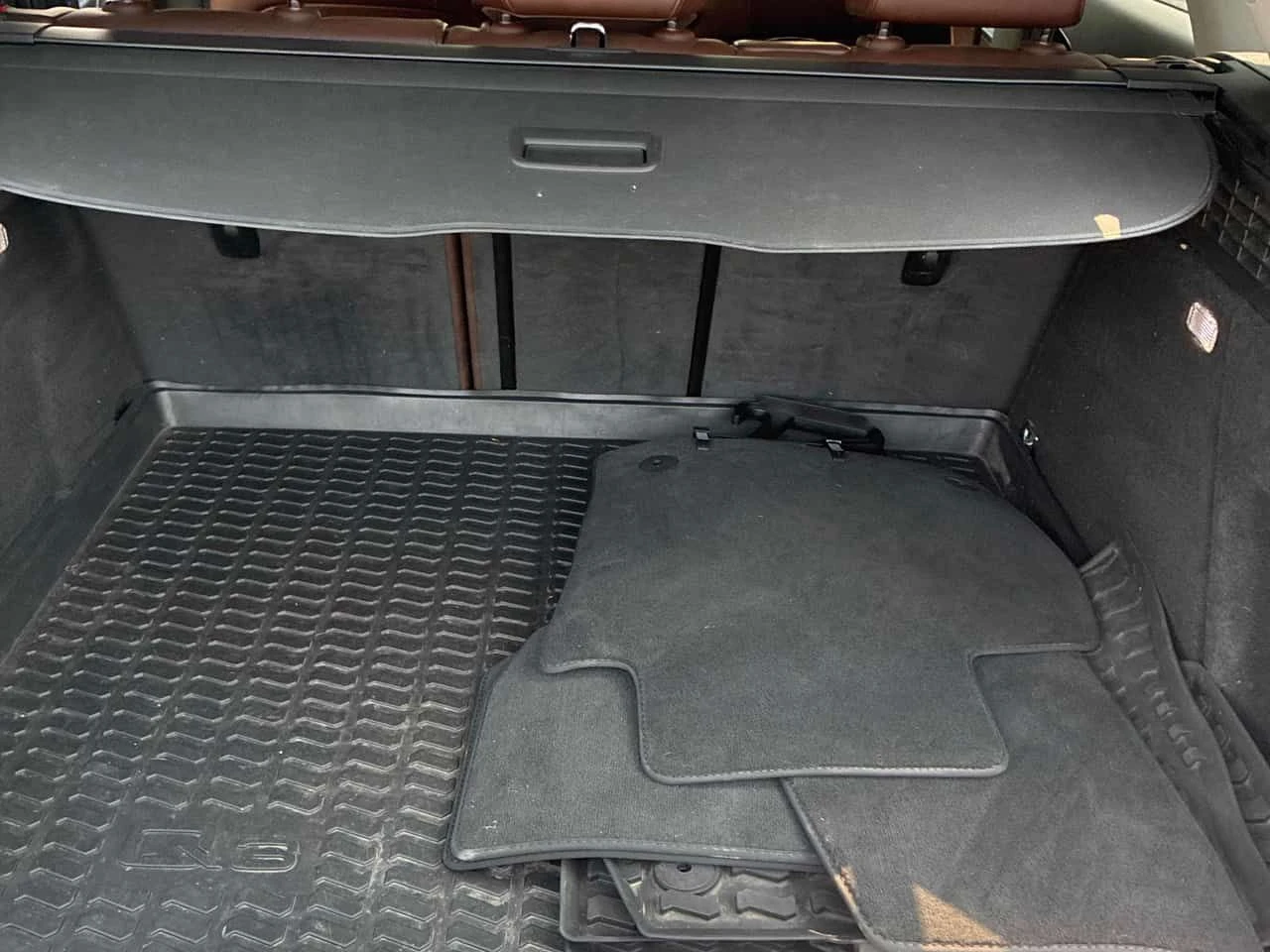 Audi Q3 TECHNIK * ГЛАВНО ПРЕДСТАВИТЕЛСТВО НА AUDI* , снимка 13 - Автомобили и джипове - 55472433