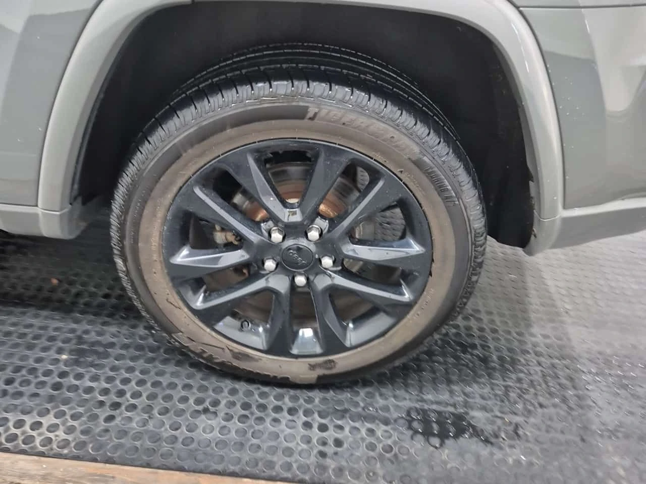 Jeep Grand cherokee * Altitude * АВТОКРЕДИТ * ГЛАВНО ПРЕДСТАВИТЕЛСТВО, снимка 7 - Автомобили и джипове - 55651903