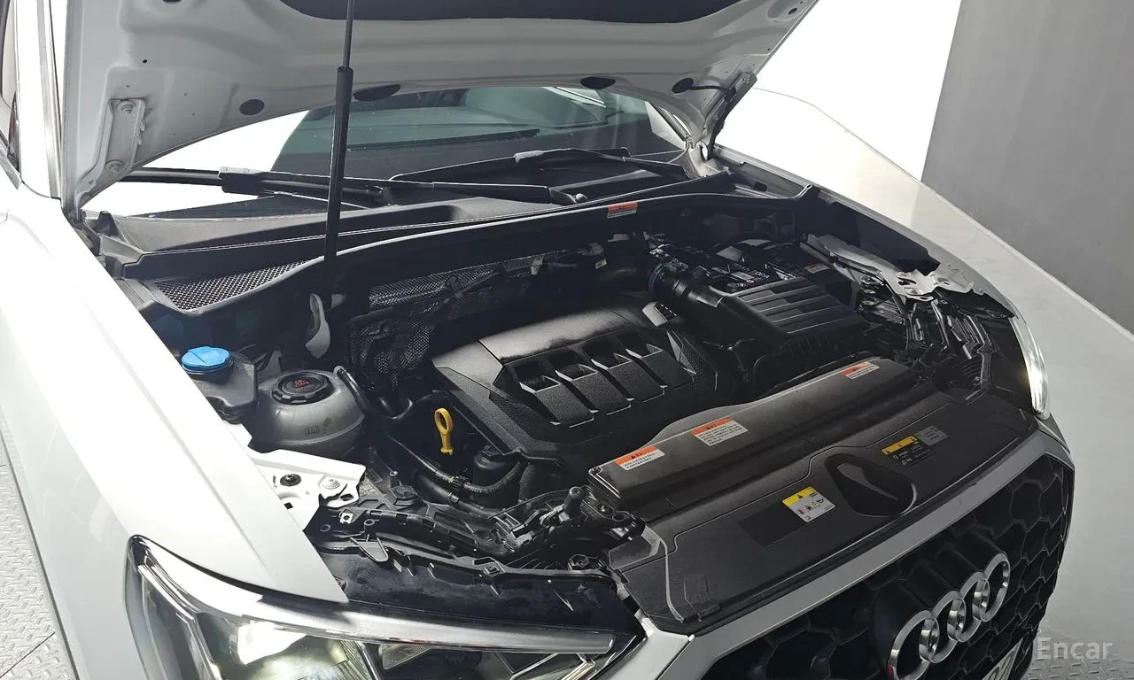 Audi Q3 Sportback 40TFSI* MATRIX* S* LINE* ДИСТРОНИК* ХЕДЪП* КАМЕРА*, снимка 16 - Автомобили и джипове - 55962693