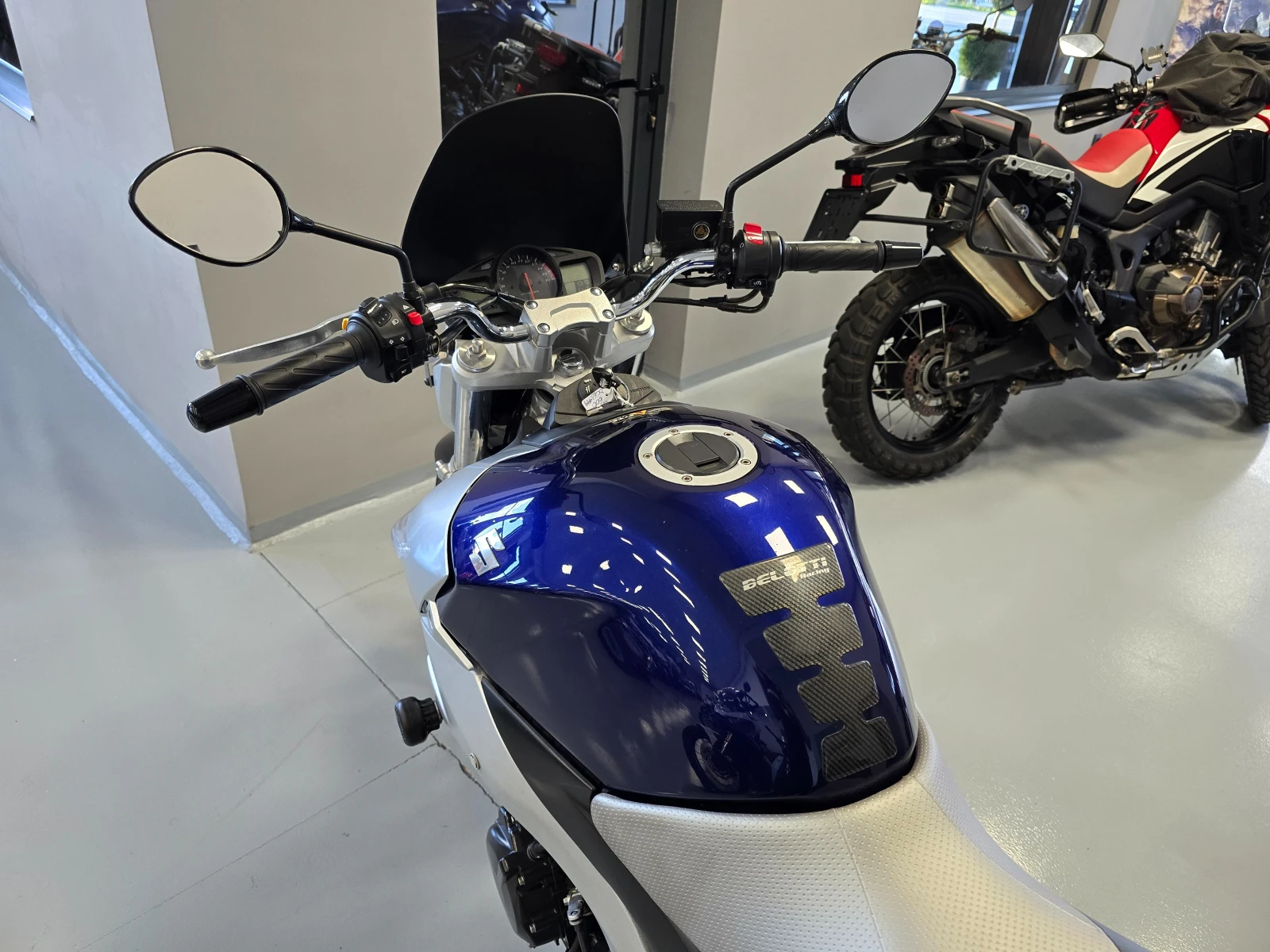 Suzuki Gsr 600ie, Перфектен -25353км.! - изображение 8