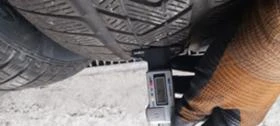 Гуми Зимни 255/50R20, снимка 4