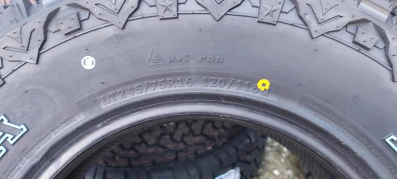 Гуми Всесезонни 245/75R16, снимка 9 - Гуми и джанти - 35502897