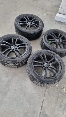        255/40R19  Mercedes-Benz S 500