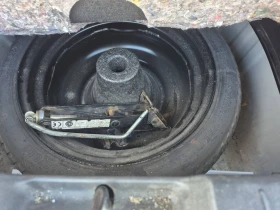 Toyota Yaris 1.3i Klima CD 2ключа MY07 #iCarbg , снимка 17