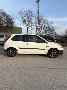 Ford Fiesta 1.4TDI, снимка 1