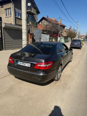Mercedes-Benz E 220, снимка 4