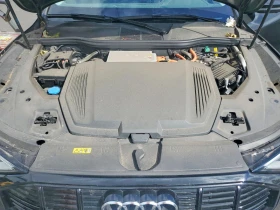Audi E-Tron Premium, снимка 11