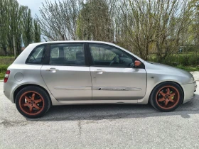 Fiat Stilo 1.9 jtd - 1490 € / 2914.19 лв. - 95272687 4