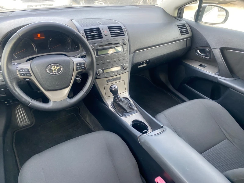 Toyota Avensis 2.2 d4d150 kc., снимка 9 - Автомобили и джипове - 44182341