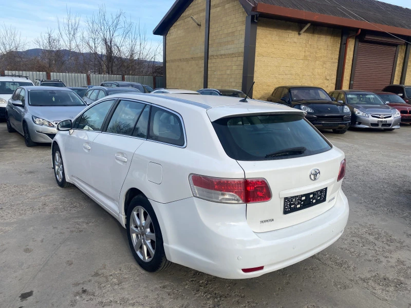 Toyota Avensis 2.2 d4d150 kc., снимка 6 - Автомобили и джипове - 44182341