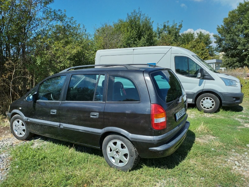 Opel Zafira 2000TD, снимка 9 - Автомобили и джипове - 47110914