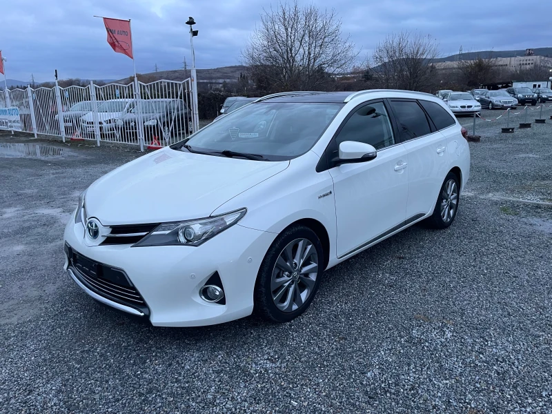 Toyota Auris NAVI PREMIUM ШВЕЙЦАРИЯ, снимка 1 - Автомобили и джипове - 48172981