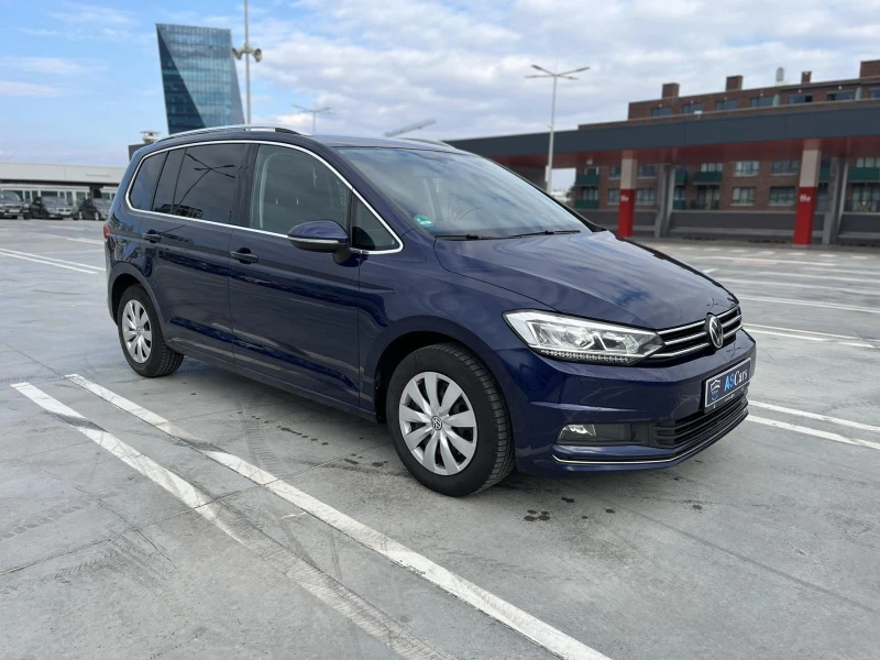 VW Touran 2.0 TDI, снимка 8 - Автомобили и джипове - 49343757