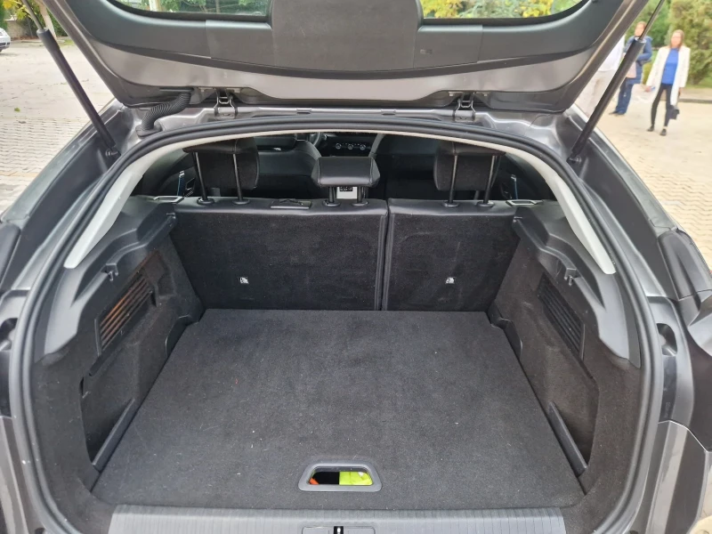 Citroen C4 50 kWh, снимка 9 - Автомобили и джипове - 52153977