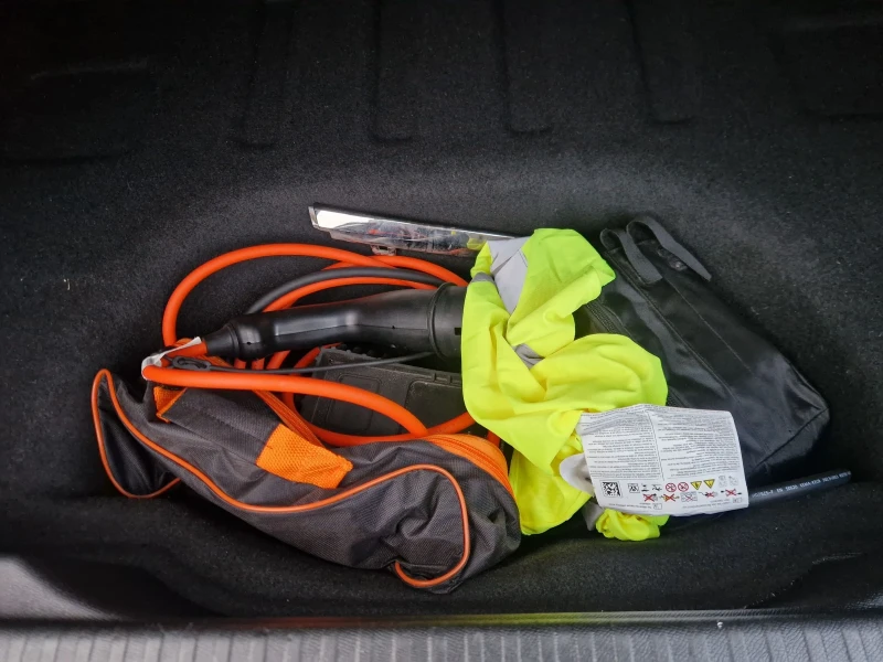 Citroen C4 50 kWh, снимка 10 - Автомобили и джипове - 52153977