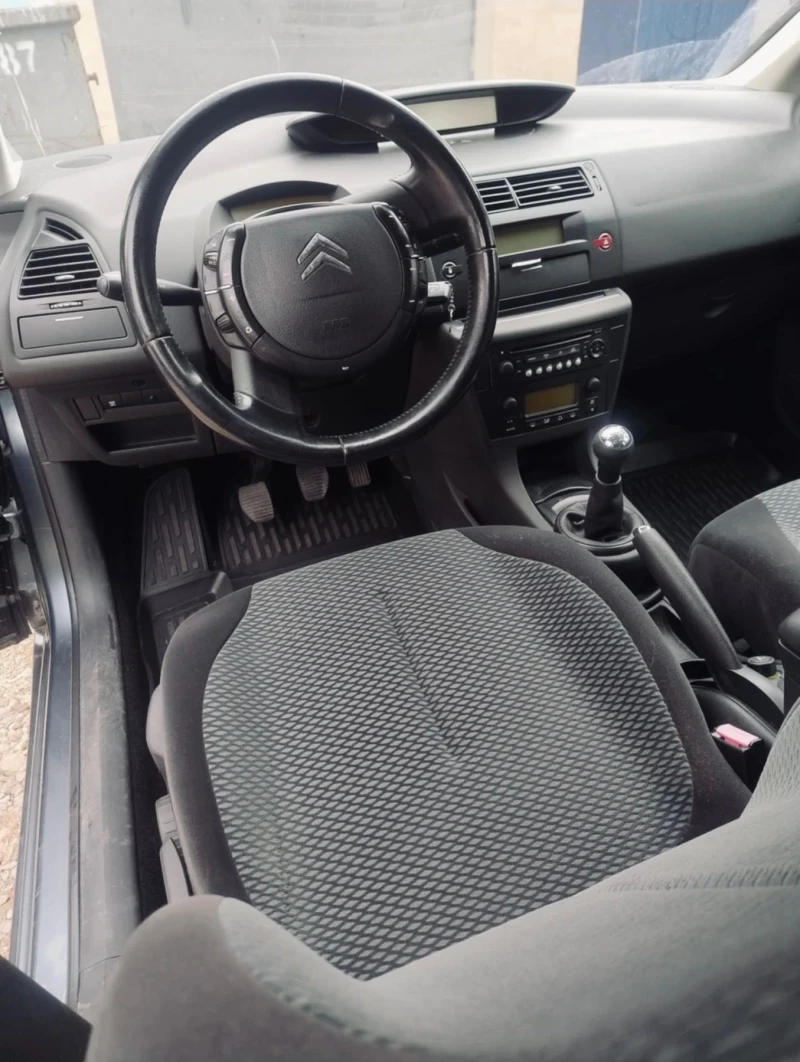 Citroen C4, снимка 8 - Автомобили и джипове - 52320076