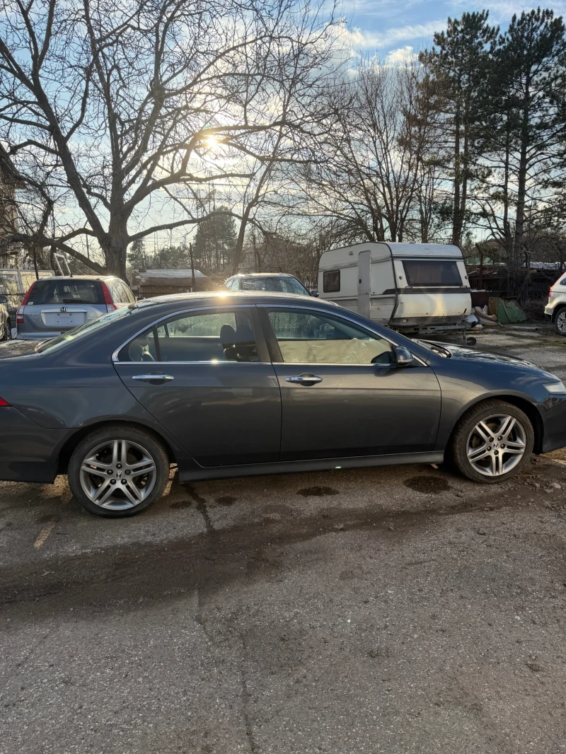 Honda Accord, снимка 2 - Автомобили и джипове - 53140563