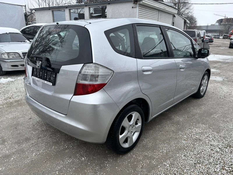 Honda Jazz 1.4 - 100 k.c., снимка 5 - Автомобили и джипове - 53349857