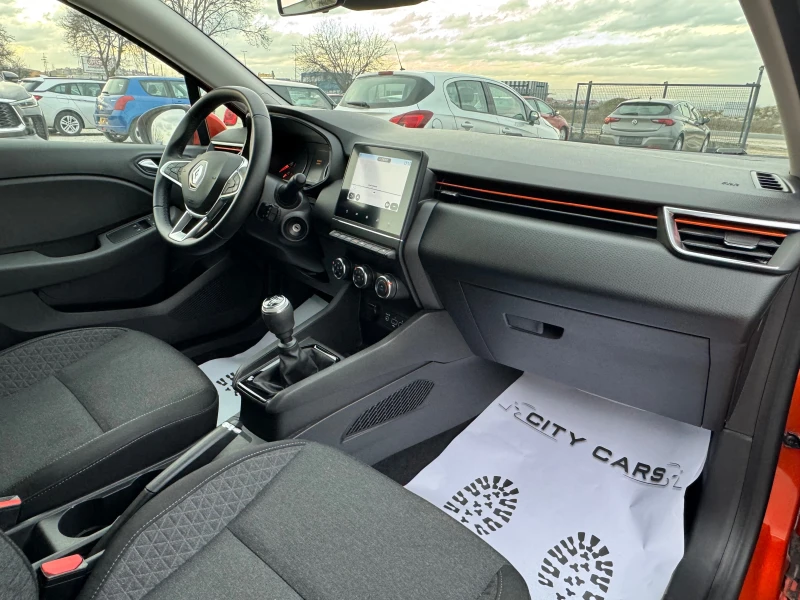 Renault Clio 1.0Tce-12.000км, снимка 11 - Автомобили и джипове - 53564439